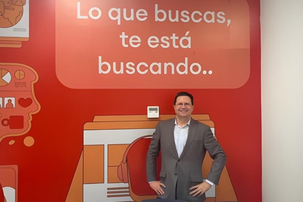 César Camacho, conferencista para eventos corporativos sobre Liderazgo Consciente