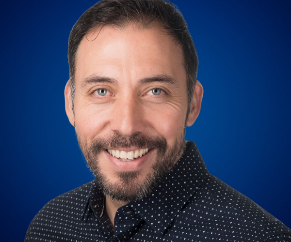 Cesar CASTRO V — Conferencista de Ventas Psicologia de Ventas